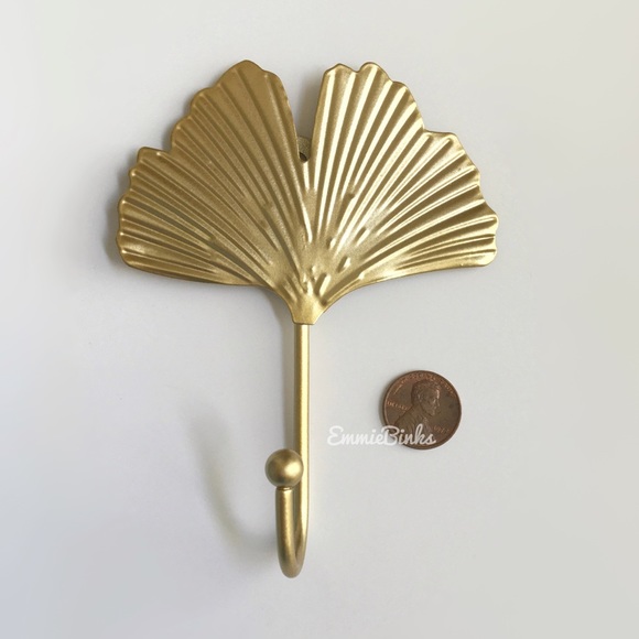 Set of TWO New 1 Piece Gingko Leaf Wall Hook | Home Decor Wall Accent Hooks - Picture 4 of 9